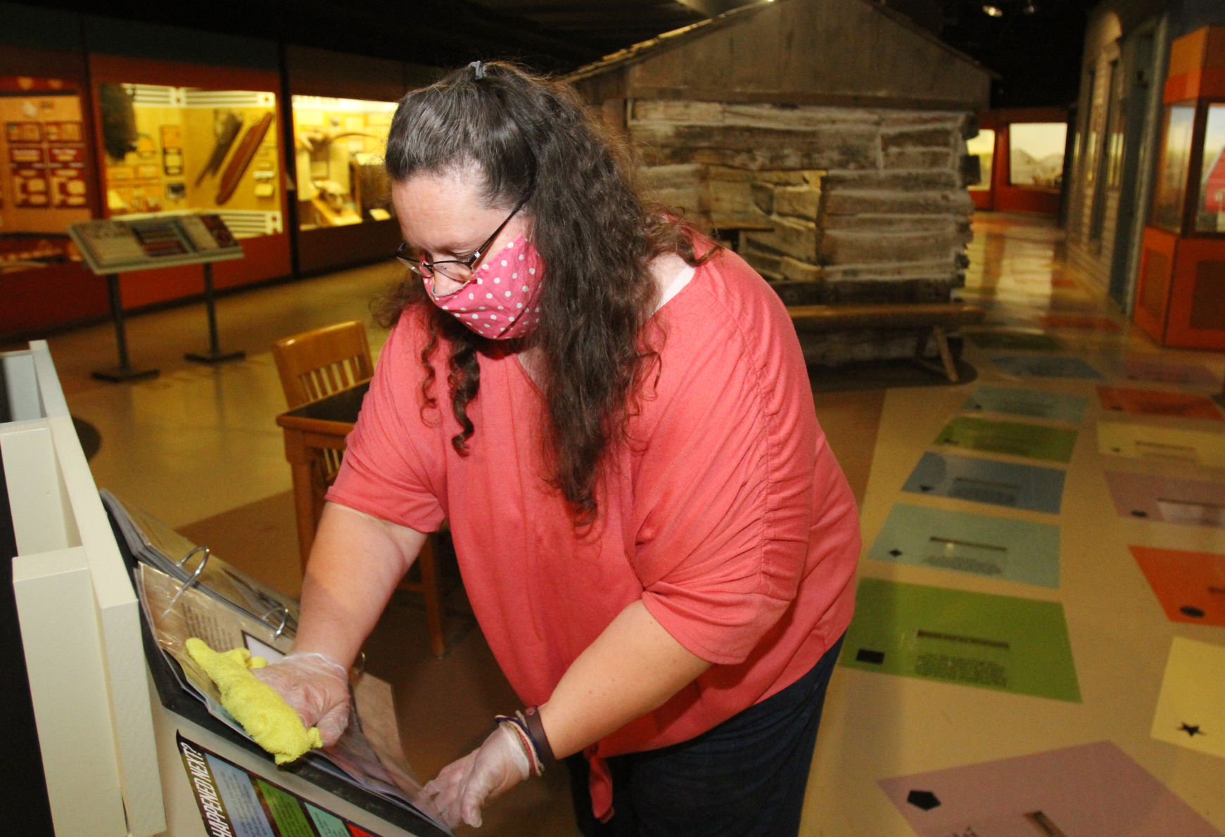 p07-01-20HMUreopening2.jpg